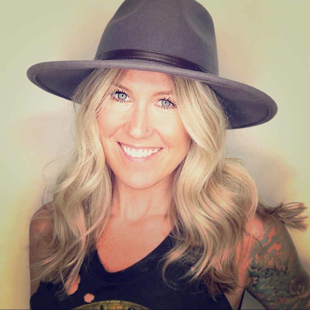 Meet your Posher, Jennifer